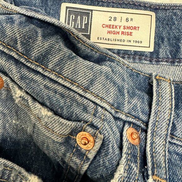 Gap High Rise Cheeky Distressed Shorts, Medium Wash Blue, Size 28 - Picture 5 of 8